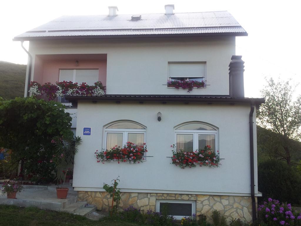 Apartments Zegarac House Korenica Luaran gambar