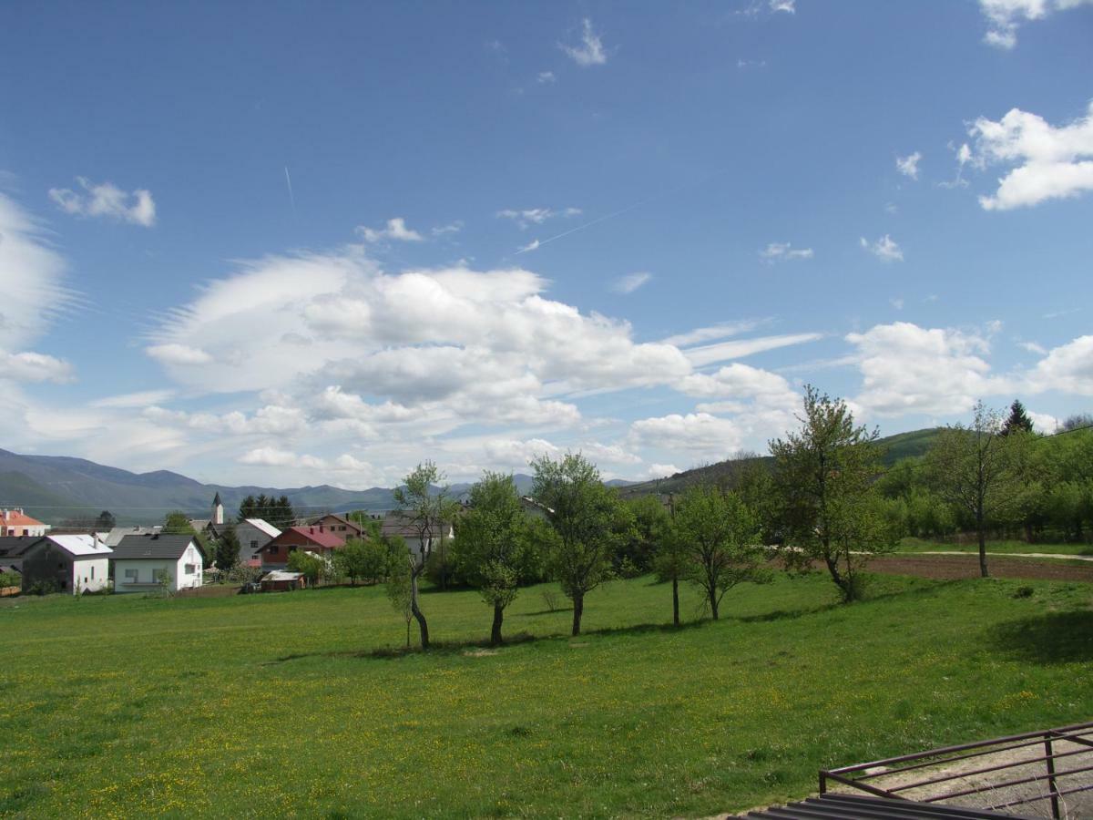 Apartments Zegarac House Korenica Luaran gambar